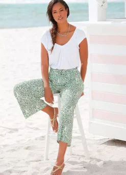 Beach Time Leaf Printed Culottes -Modish Dress Up Beach Time Leaf Printed Culottes39602217FRSP W01