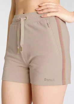 Bench Glitter Stripe Relaxation Shorts -Modish Dress Up Bench Glitter Stripe Relaxation Shorts81949623FRSP W03