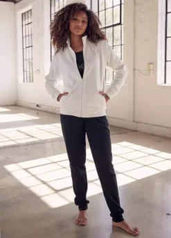 Bench Shiny Back Logo Print Sweat Jacket -Modish Dress Up Bench Shiny Back Logo Print Sweat Jacket17428217FRSP W03