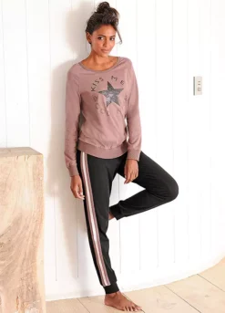 Buffalo Long Pyjamas -Modish Dress Up Buffalo Long Pyjamas809133FRSP