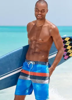 Chiemsee Colourblock Swimming Shorts -Modish Dress Up Chiemsee Colourblock Swimming Shorts863344FRSP W01