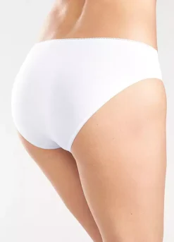 Sloggi Pack Of 3 Jazz Briefs -Modish Dress Up Sloggi Pack of 3 Jazz Briefs891515FRSP W02