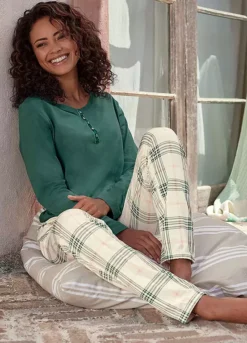 Vivance Dreams Long Sleeve Pyjama Top -Modish Dress Up Vivance Dreams Long Sleeve Pyjama Top64378244FRSP W02